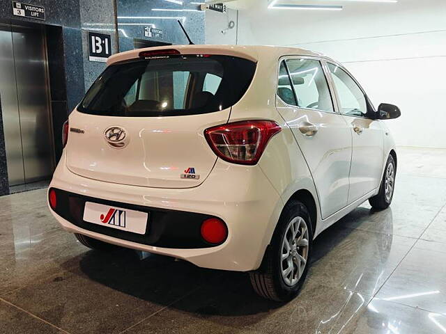 Used Hyundai Grand i10 Magna U2 1.2 CRDi in Ahmedabad