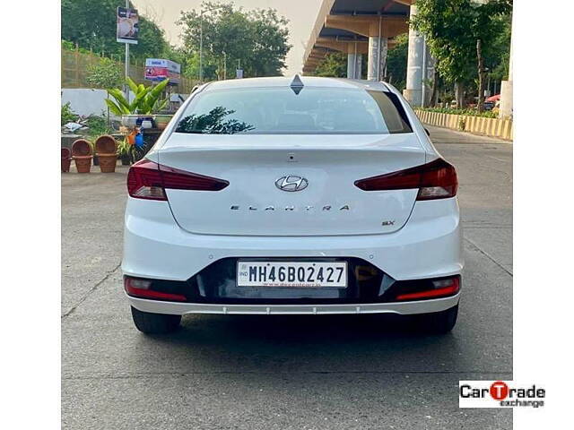 Used Hyundai Elantra [2016-2019] 2.0 SX MT in Mumbai