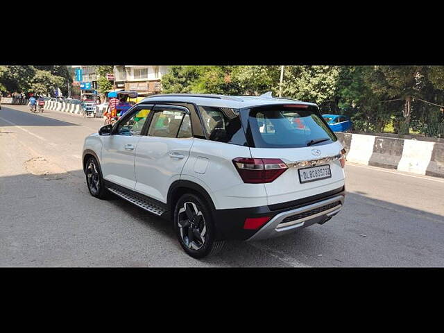 Used Hyundai Alcazar [2021-2023] Platinum (O) 7 Seater 1.5 Diesel AT in Delhi