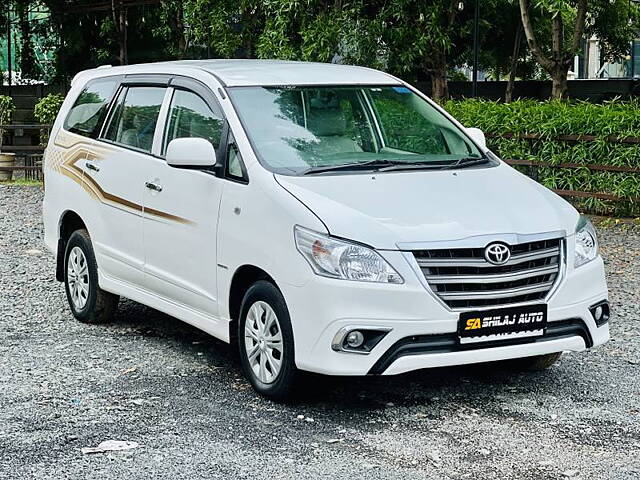 Used Toyota Innova [2012-2013] 2.5 GX 8 STR BS-III in Ahmedabad