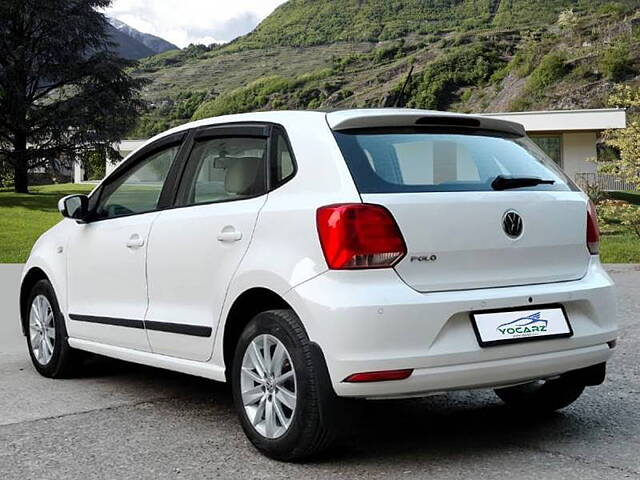 Used Volkswagen Polo [2014-2015] Highline1.2L (P) in Delhi