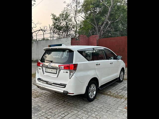 Used Toyota Innova Crysta [2016-2020] 2.4 V Diesel in Delhi