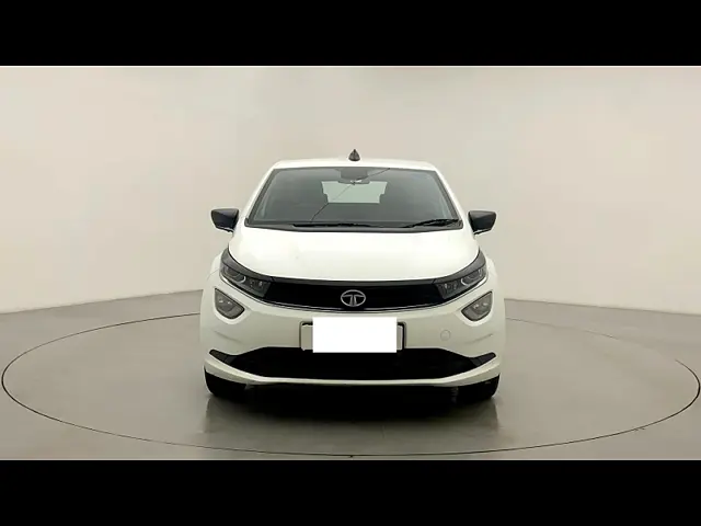 Used 2020 Tata Altroz in Delhi
