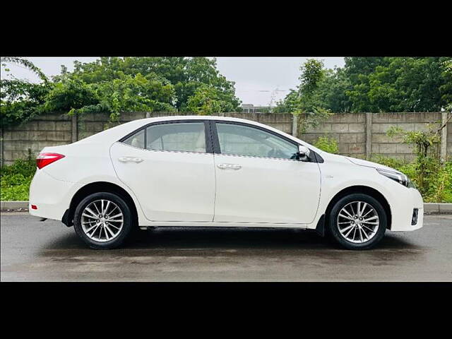 Used Toyota Corolla Altis [2014-2017] VL AT Petrol in Ahmedabad