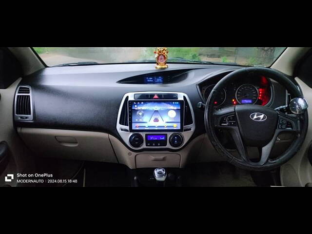 Used Hyundai i20 [2010-2012] Sportz 1.4 CRDI in Vadodara