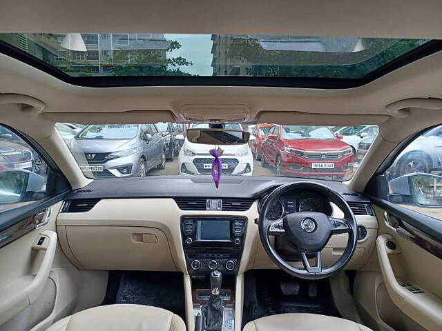 Used Skoda Octavia [2017-2021] 1.8 TSI Style Plus AT [2017] in Mumbai