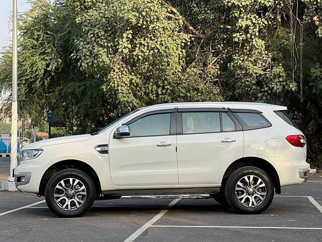 Used Ford Endeavour Titanium Plus 3.2 4x4 AT in Ghaziabad