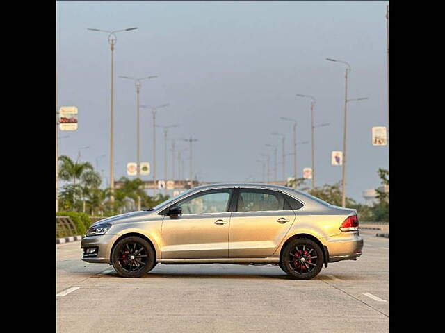 Used Volkswagen Vento [2015-2019] Highline Plus 1.5 AT (D) 16 Alloy in Surat