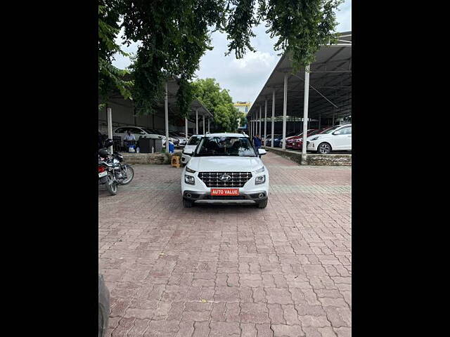 Used 2021 Hyundai Venue in Lucknow