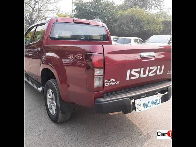 Used Isuzu D-Max V-Cross [2016-2018] 4x4 in Delhi