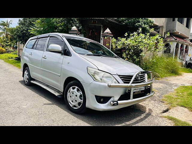 Used Toyota Innova [2015-2016] 2.5 G BS IV 8 STR in Kolkata