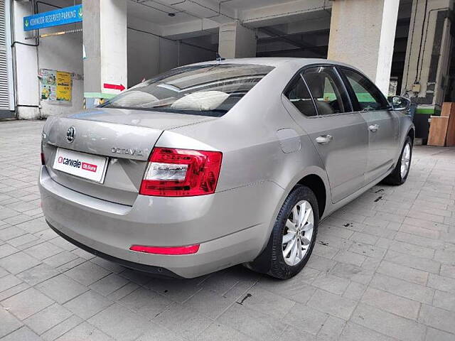 Used Skoda Octavia [2017-2021] 2.0 TDI CR Style Plus AT [2017] in Mumbai