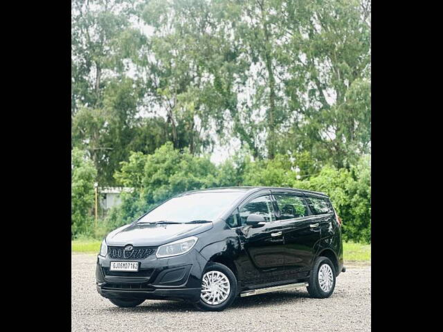 Used Mahindra Marazzo [2018-2020] M2 8 STR in Surat