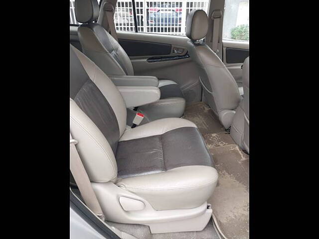 Used Toyota Innova [2013-2014] 2.5 ZX 7 STR BS-III in Hyderabad