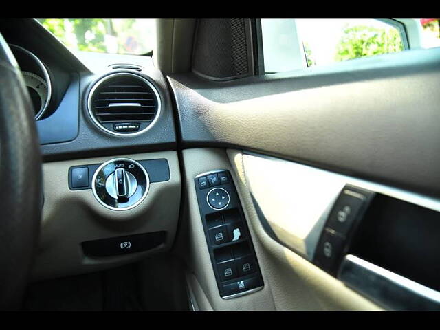 Used Mercedes-Benz C-Class [2011-2014] 220 BlueEfficiency in Kolkata