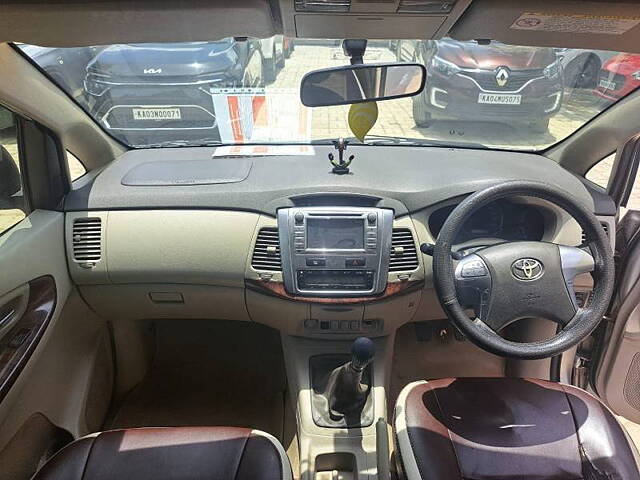 Used Toyota Innova [2013-2014] 2.5 VX 7 STR BS-III in Bangalore