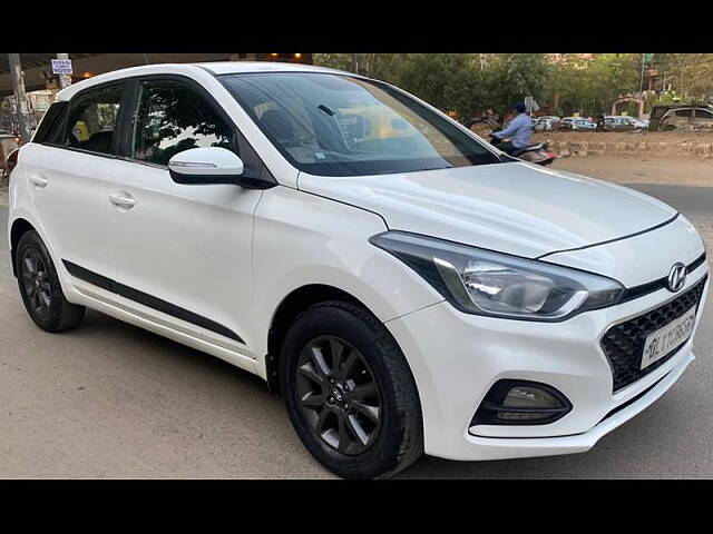 Used Hyundai Elite i20 [2018-2019] Sportz 1.2 in Delhi
