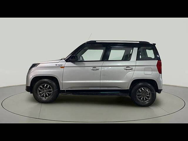 Used Mahindra TUV300 [2015-2019] T10 Dual Tone in Chandigarh