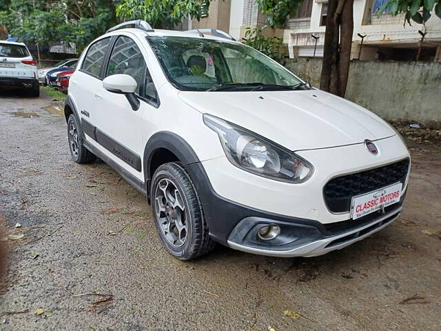 Used Fiat Urban Cross Emotion T-Jet 1.4 in Mumbai