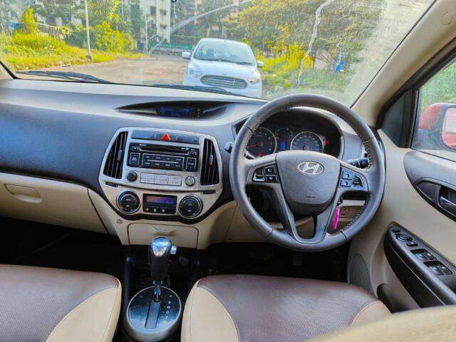 Used Hyundai i20 [2012-2014] Sportz (AT) 1.4 in Navi Mumbai