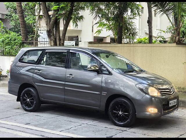 Used Toyota Innova [2009-2012] 2.5 VX 8 STR BS-IV in Mumbai