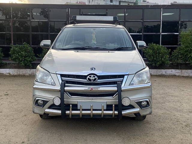 Used 2012 Toyota Innova in Hyderabad