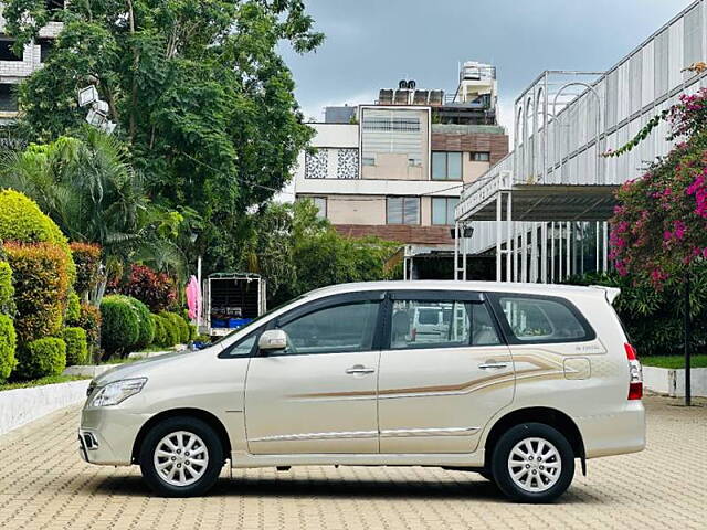 Used Toyota Innova [2013-2014] 2.5 VX 7 STR BS-III in Bangalore