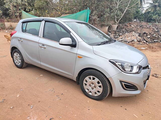 Used 2014 Hyundai i20 in Bhubaneswar