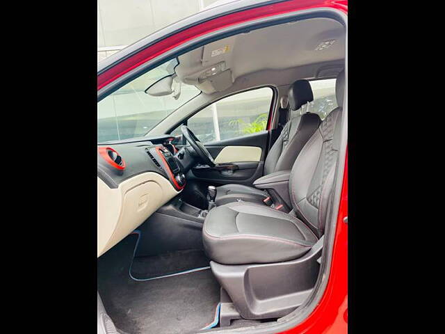 Used Renault Captur [2017-2019] RXT Petrol Dual Tone in Bangalore