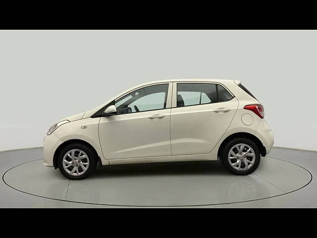 Used Hyundai Grand i10 Magna 1.2 Kappa VTVT in Kochi