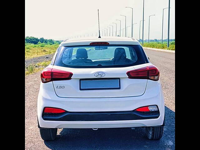 Used Hyundai Elite i20 [2016-2017] Magna 1.2 [2016-2017] in Surat