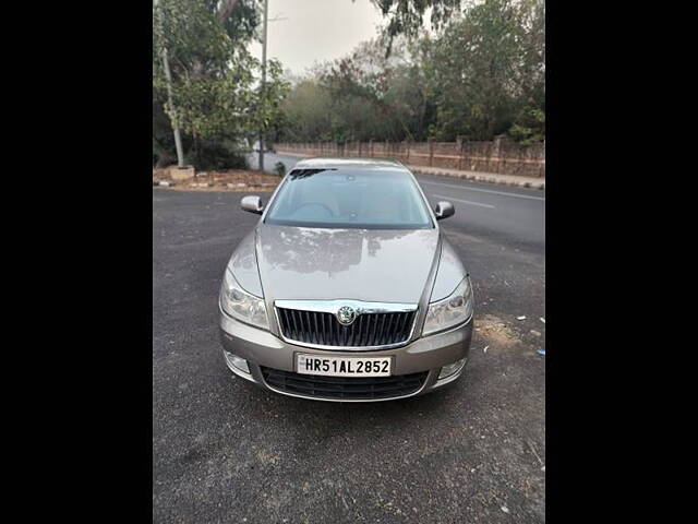 Used Skoda Laura Ambition 1.8 TSI in Delhi