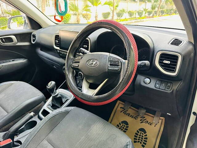 Used Hyundai Venue [2019-2022] SX 1.5 CRDi Dual Tone [2020-2020] in Lucknow