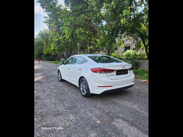 Used Hyundai Elantra SX (O) 2.0 AT in Delhi