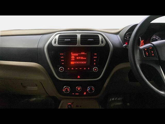 Used Mahindra TUV300 [2015-2019] T8 AMT in Mumbai