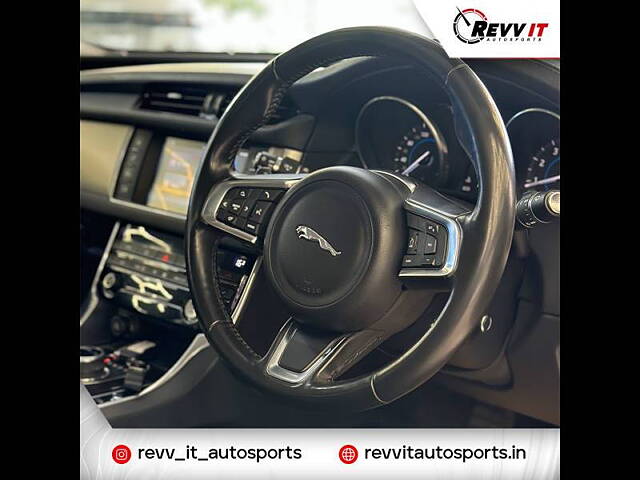 Used Jaguar XF Prestige Petrol CBU in Delhi