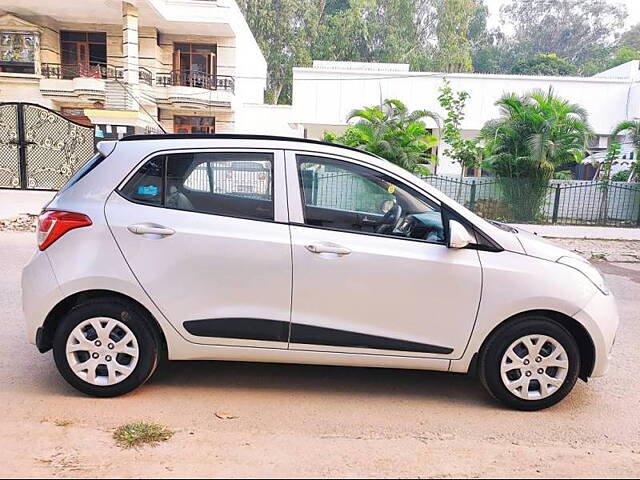 Used Hyundai Grand i10 [2013-2017] Sportz 1.2 Kappa VTVT [2013-2016] in Chandigarh