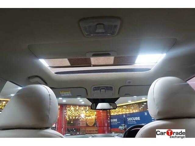 Used Mahindra XUV300 [2019-2024] W8 (O) 1.5 Diesel [2020] in Bangalore