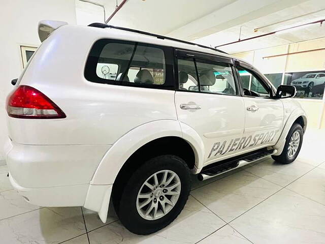 Used Mitsubishi Pajero Sport 2.5 AT in Mohali