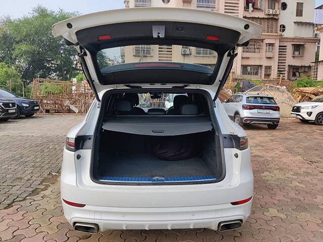 Used Porsche Cayenne E-Hybrid in Mumbai