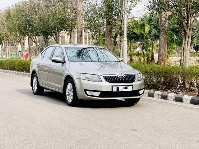 Used Skoda Octavia [2013-2015] Elegance 2.0 TDI AT in Mohali