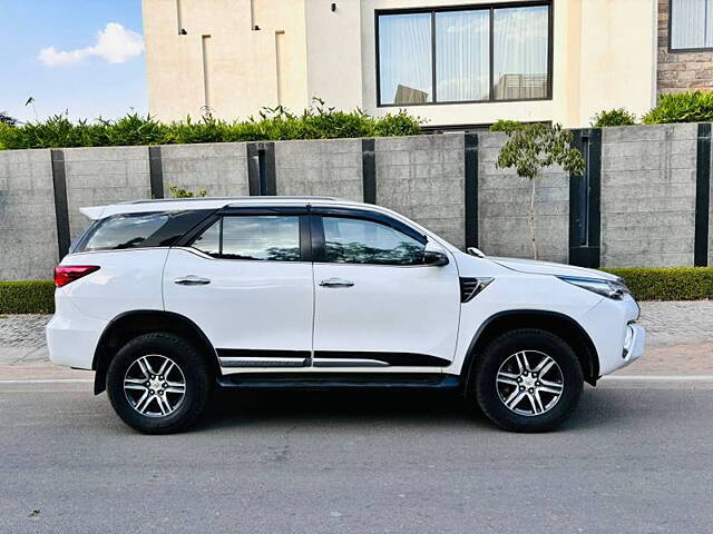 Used Toyota Fortuner [2016-2021] 2.8 4x2 AT [2016-2020] in Jaipur