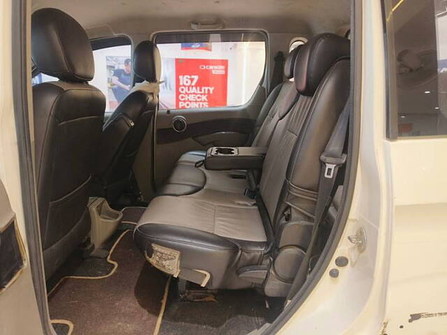 Used Mahindra NuvoSport N8 in Kanpur