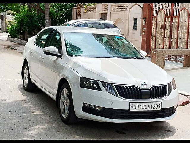 Used 2018 Skoda Octavia in Delhi