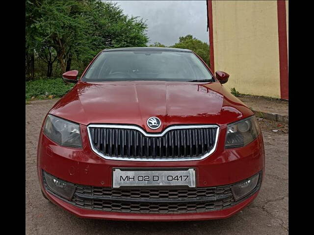 Used 2014 Skoda Octavia in Mumbai