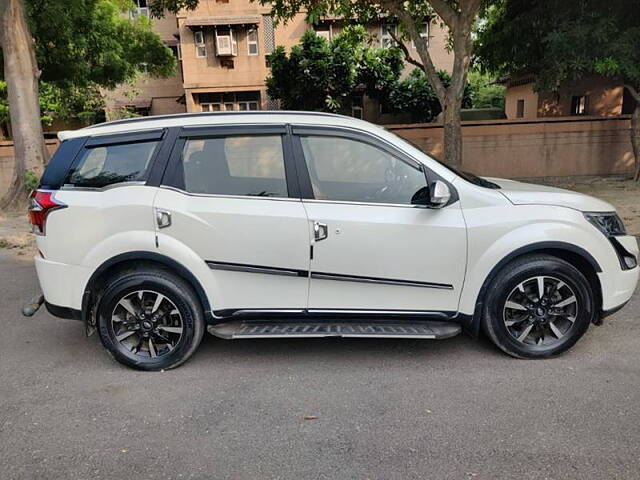 Used Mahindra XUV500 W11 in Delhi