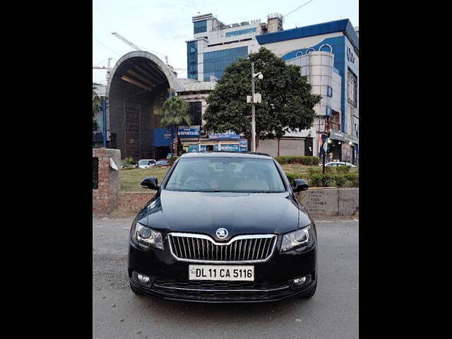 Used 2015 Skoda Superb in Delhi