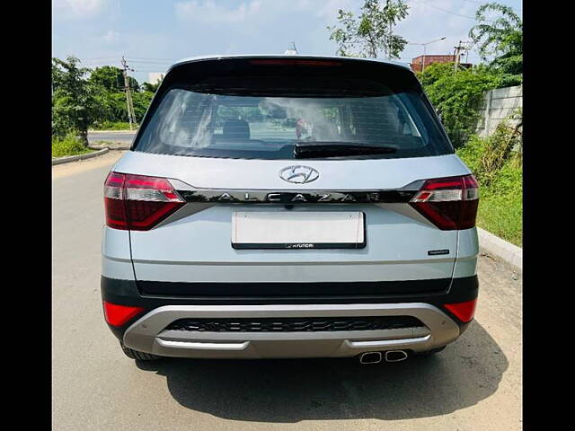 Used Hyundai Alcazar [2021-2023] Signature 6 STR 1.5 Diesel in Ahmedabad