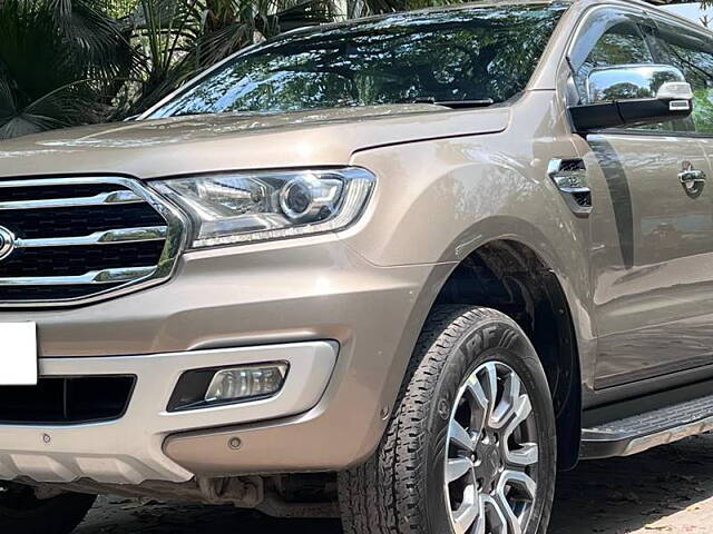 Used Ford Endeavour Titanium Plus 3.2 4x4 AT in Delhi