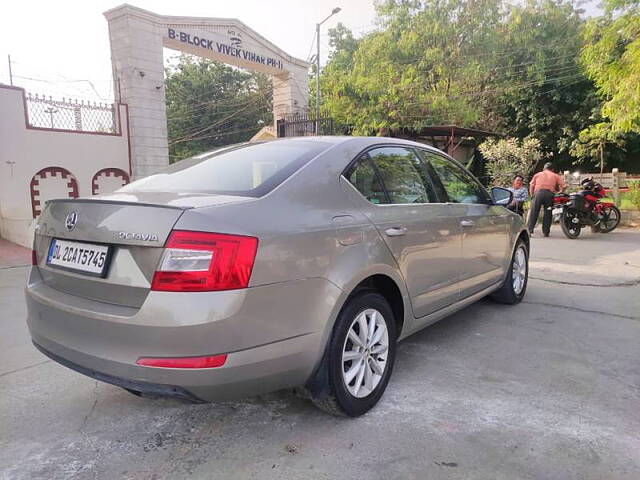 Used Skoda Octavia [2013-2015] Elegance 2.0 TDI AT in Delhi